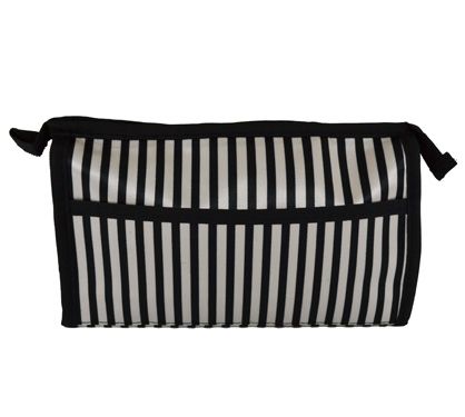 Necessaire